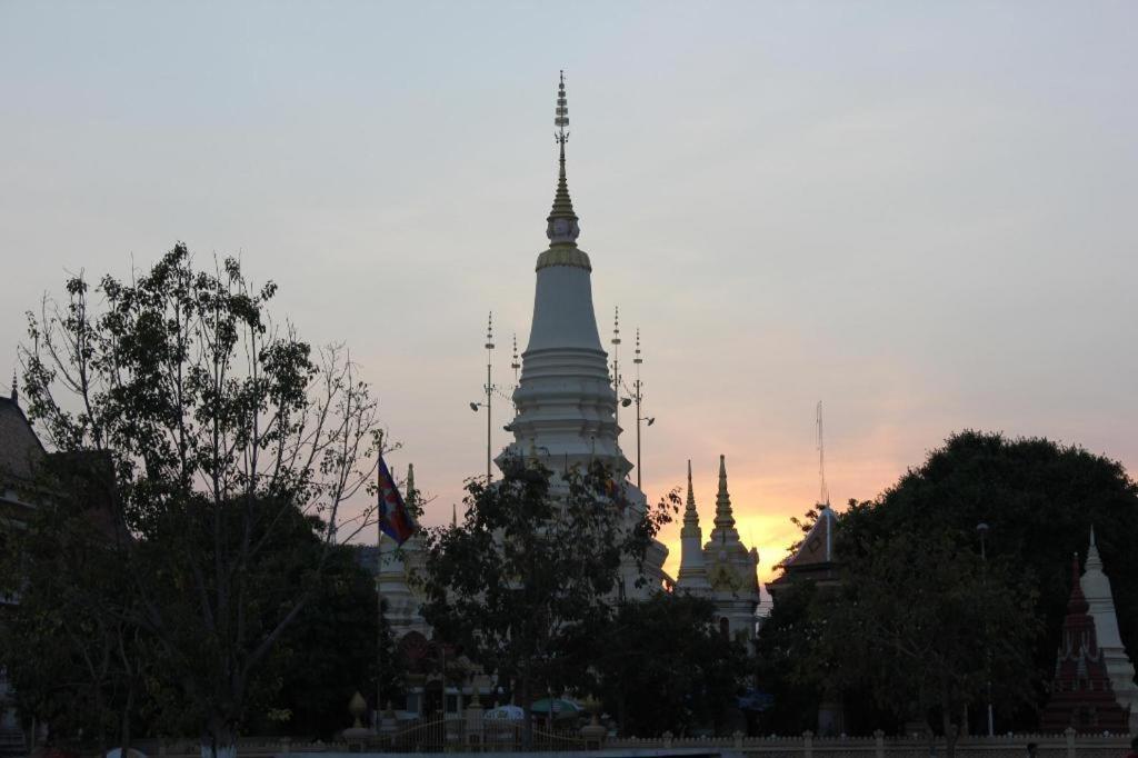 Kolab Sor Phnom Penh Hotel Ngoại thất bức ảnh