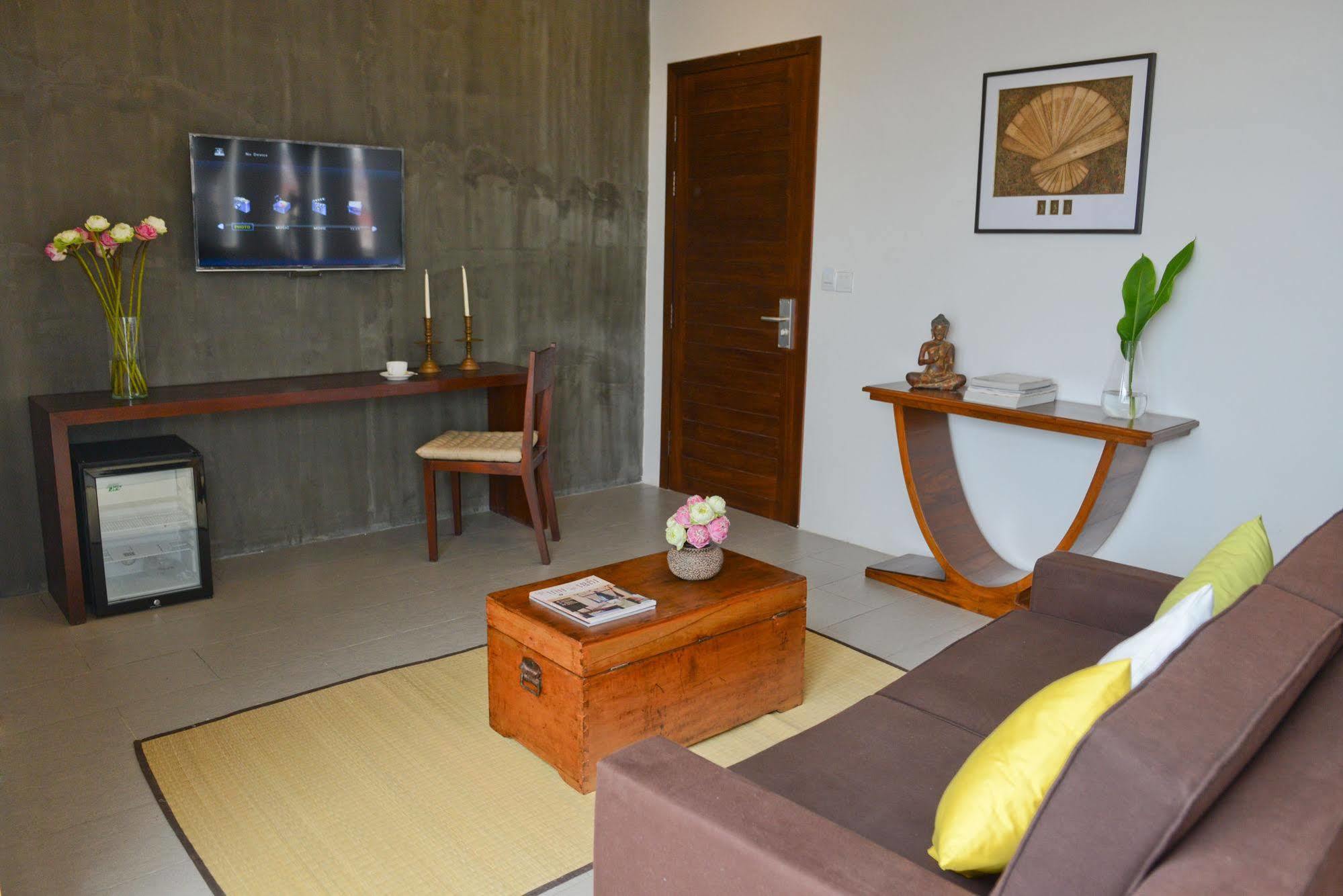 Kolab Sor Phnom Penh Hotel Ngoại thất bức ảnh